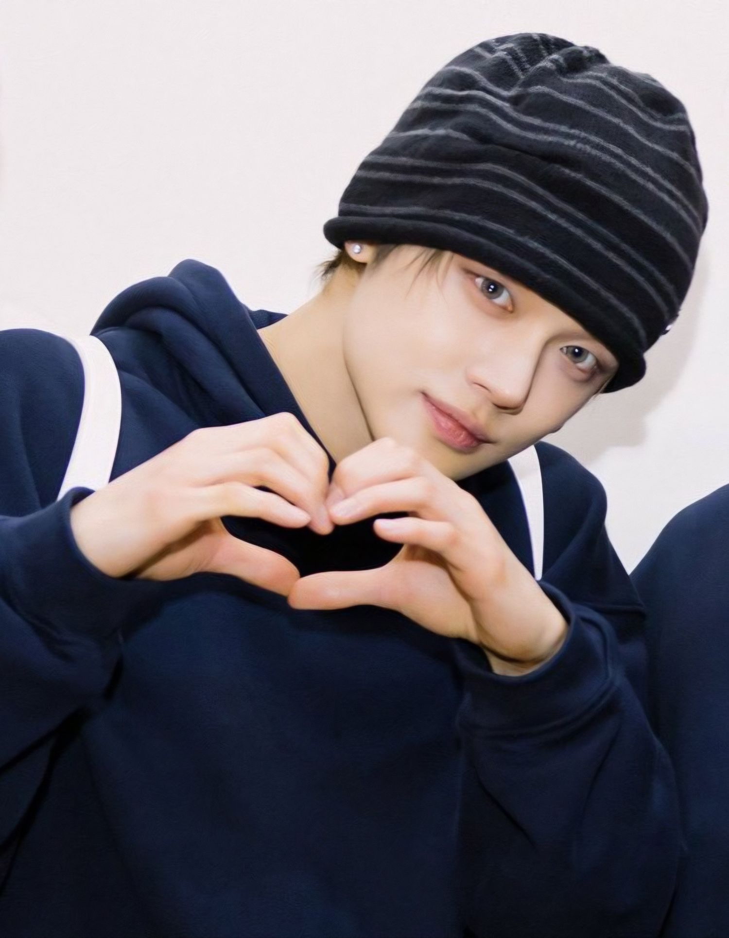 연준 (투모로우바이투게더) 최근 활동샷