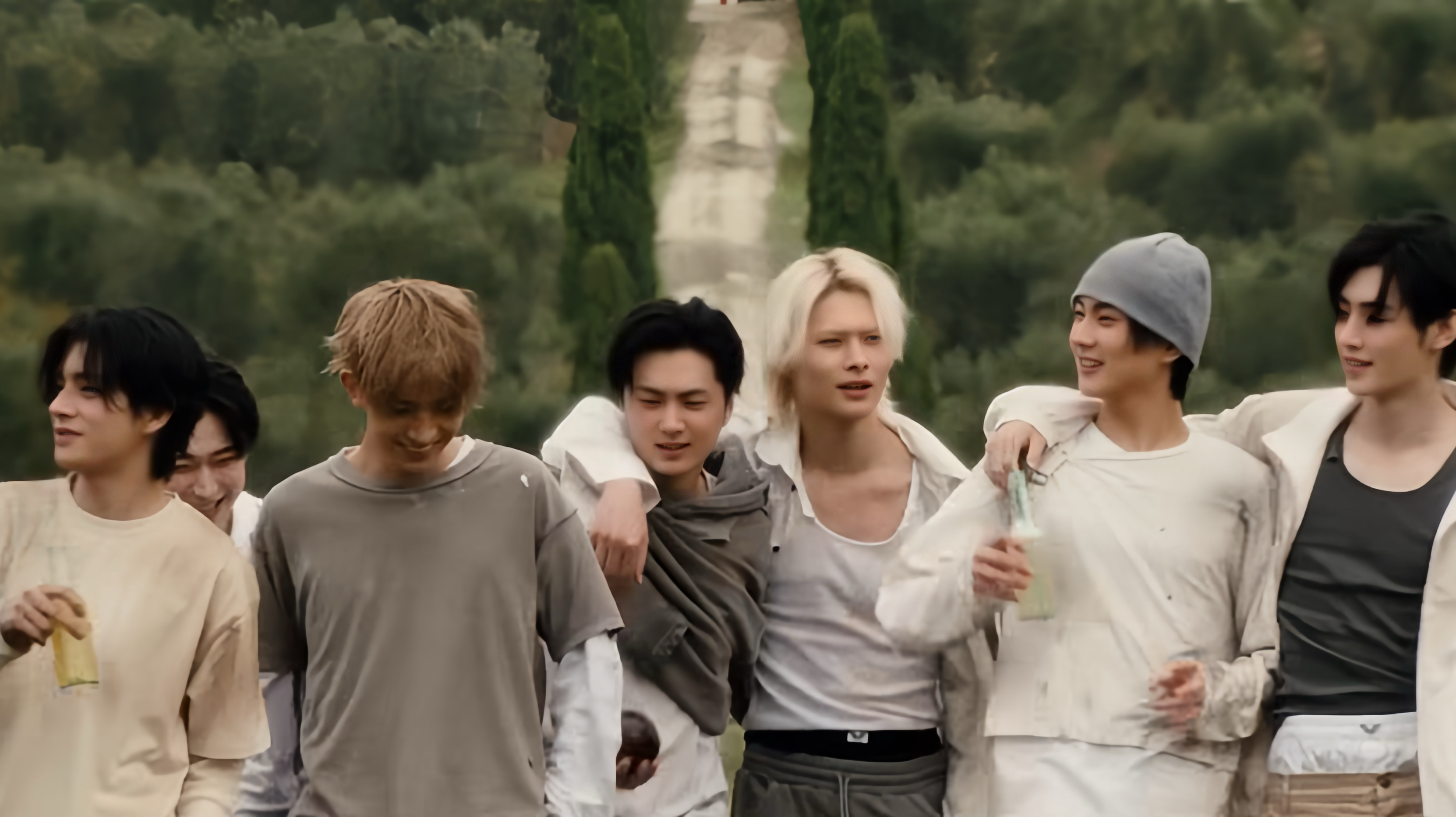 ENHYPEN의 최신 사진