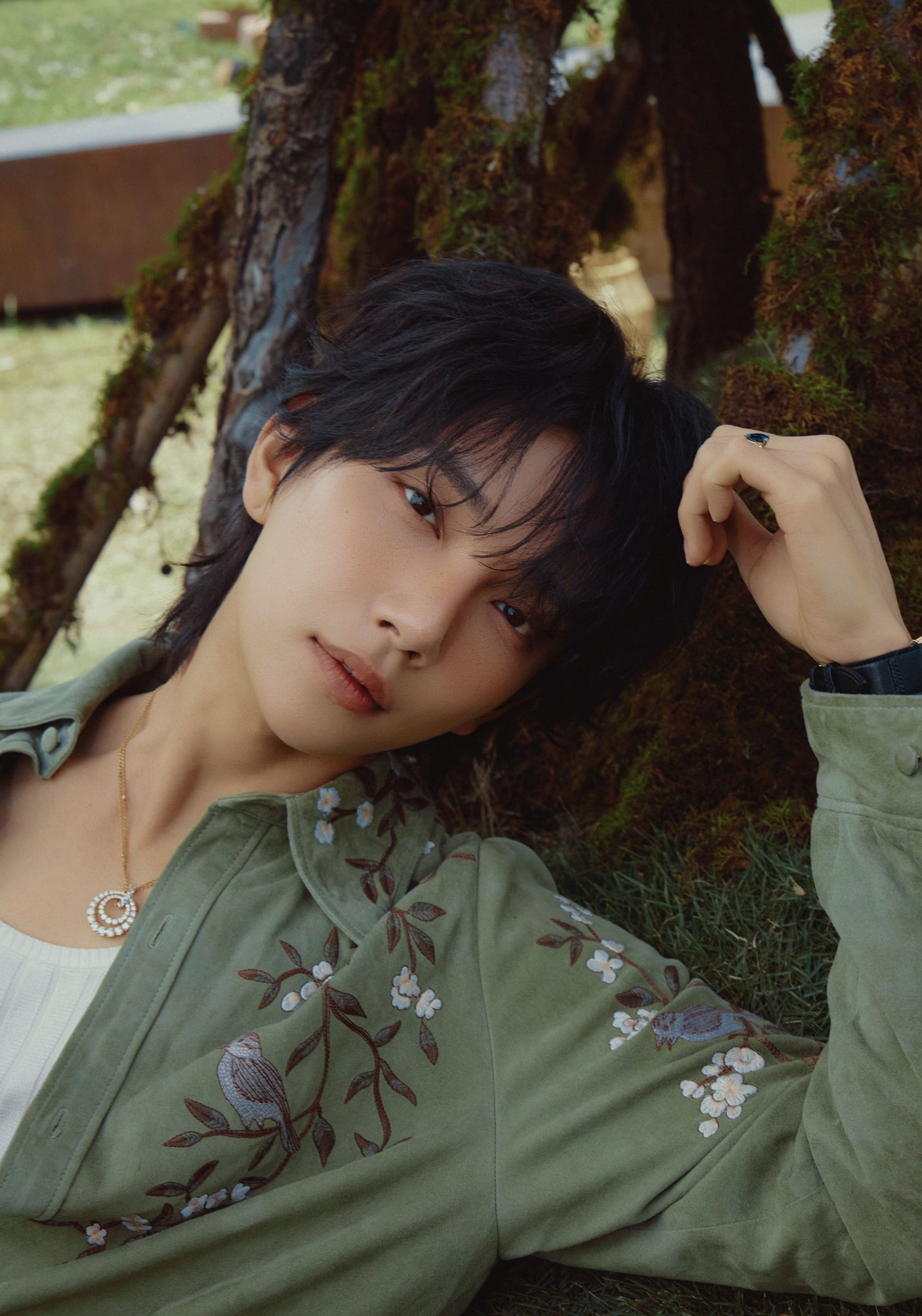 Recent activity shot of Joshua (SEVENTEEN)