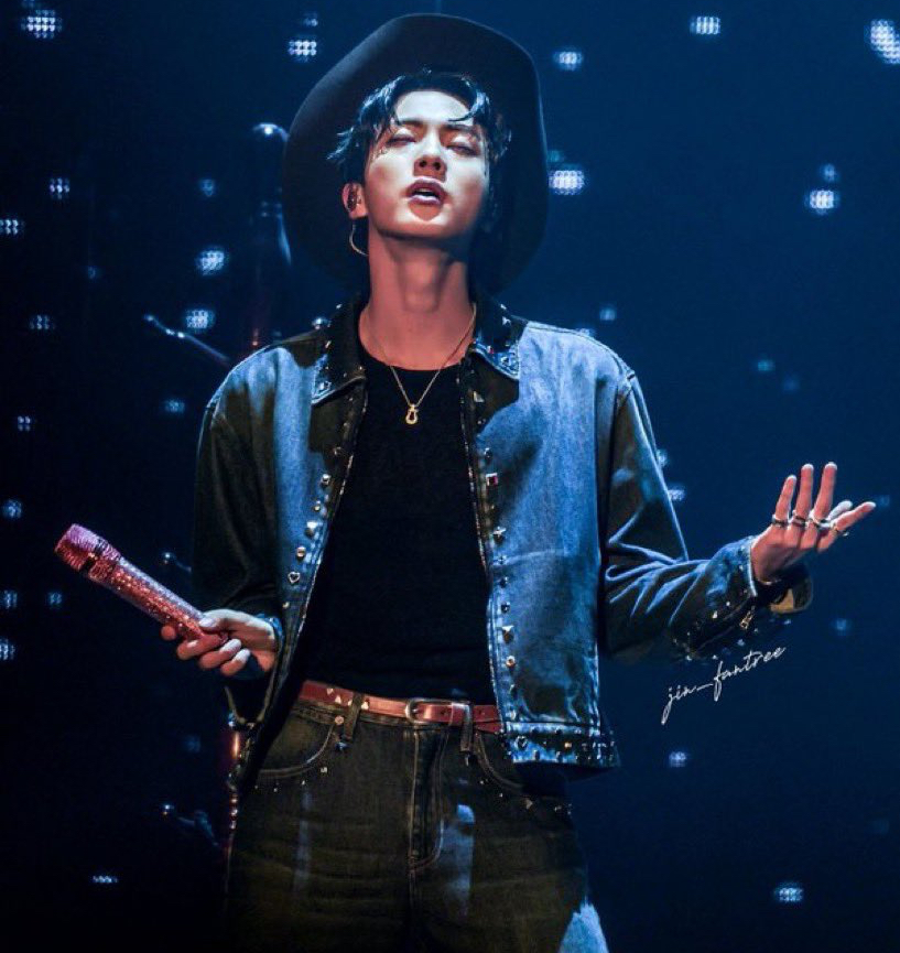 Potret di balik layar Jin (BTS)