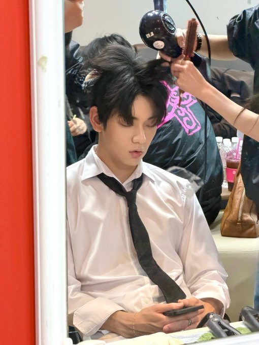 秀彬 (TOMORROW X TOGETHER)的幕后花絮