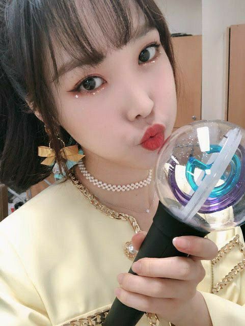 Recent activity shot of Yuju (GFRIEND)