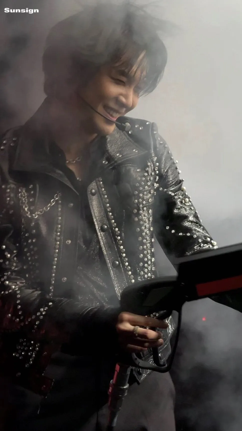 A heartfelt wallpaper shared by Haechan (NCT 127, NCT DREAM)'s fans