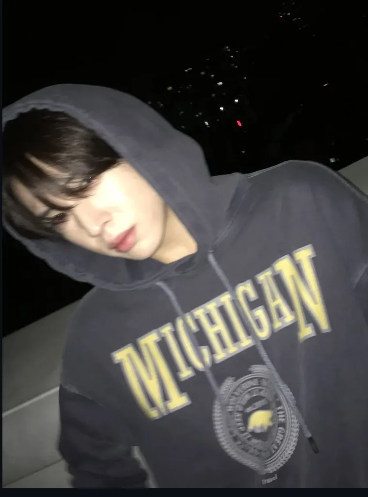 Foto aktivitas terbaru Allen (CRAVITY)