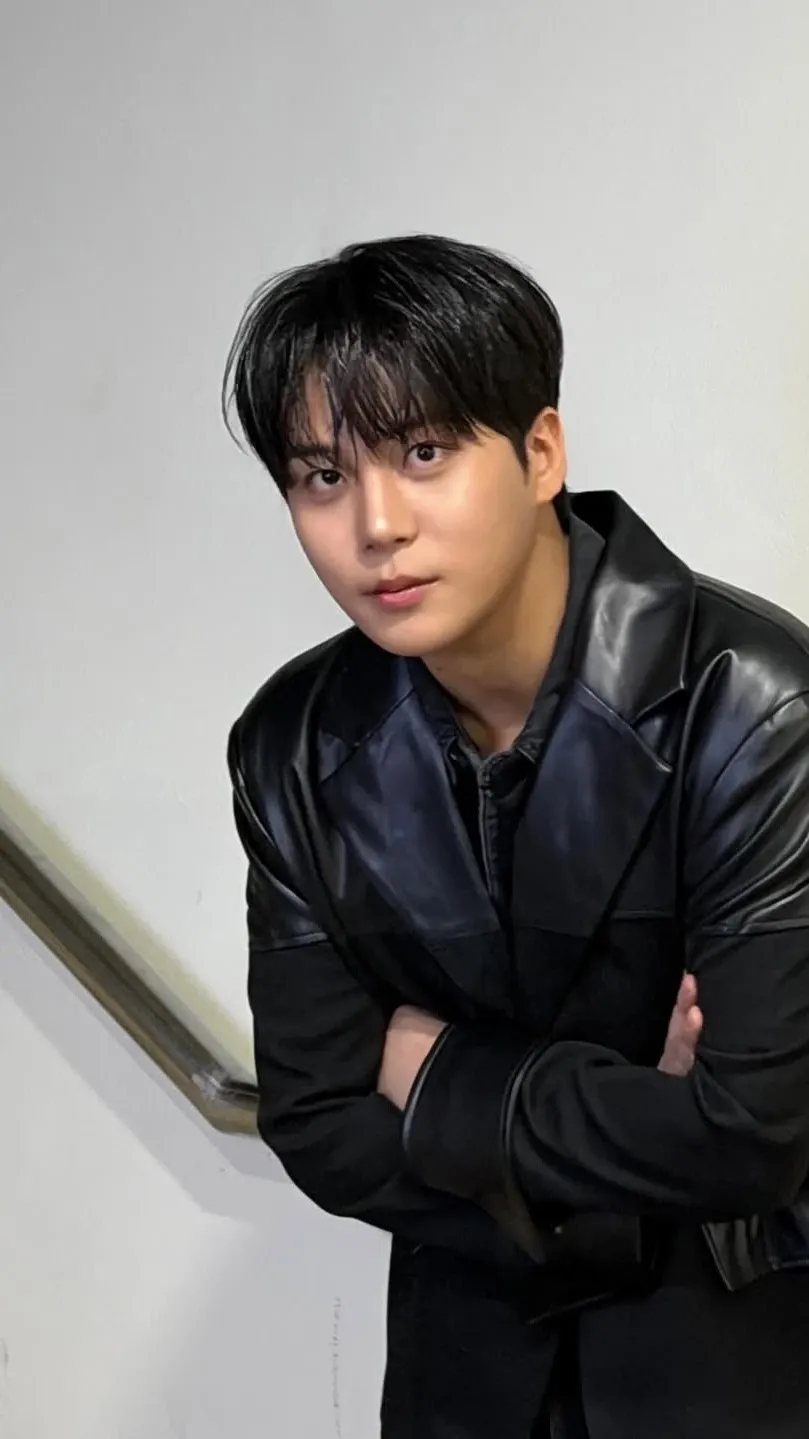 Recent activity shot of Jongho (ATEEZ)