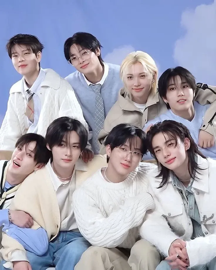 Stray Kids의 최신 사진