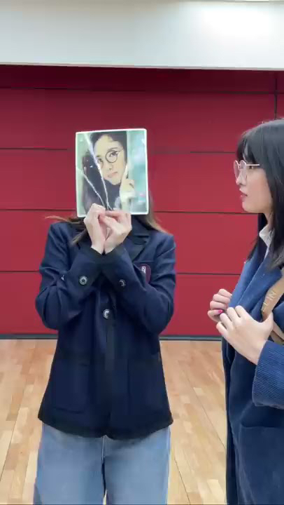 Momen yang diabadikan oleh penggemar Momo (TWICE)