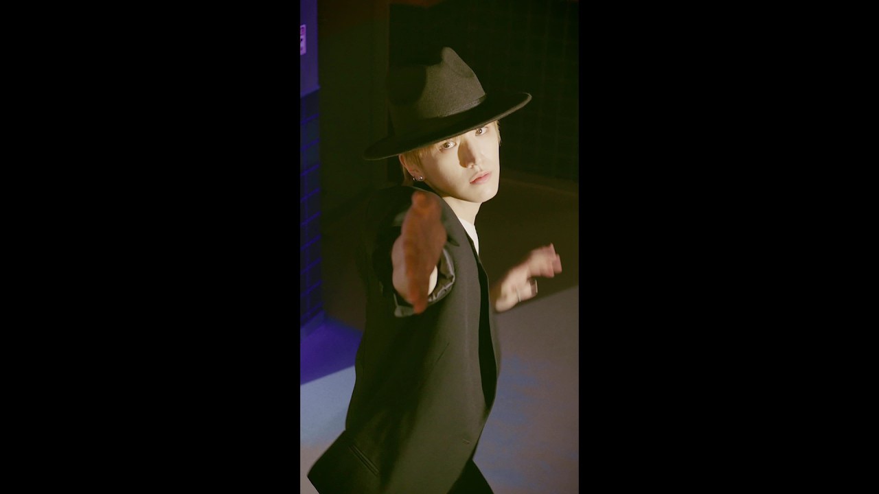 A moment captured by Riwoo (BOYNEXTDOOR)'s fan