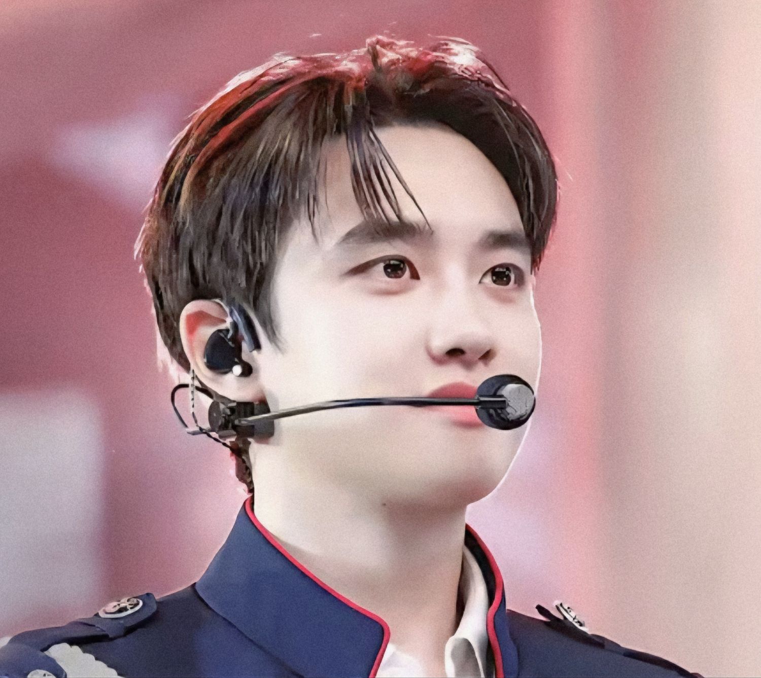 Foto aktivitas terbaru D.O. (EXO)