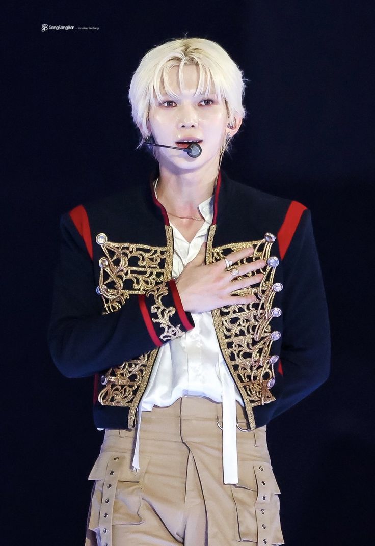 에이티즈의 최신 사진