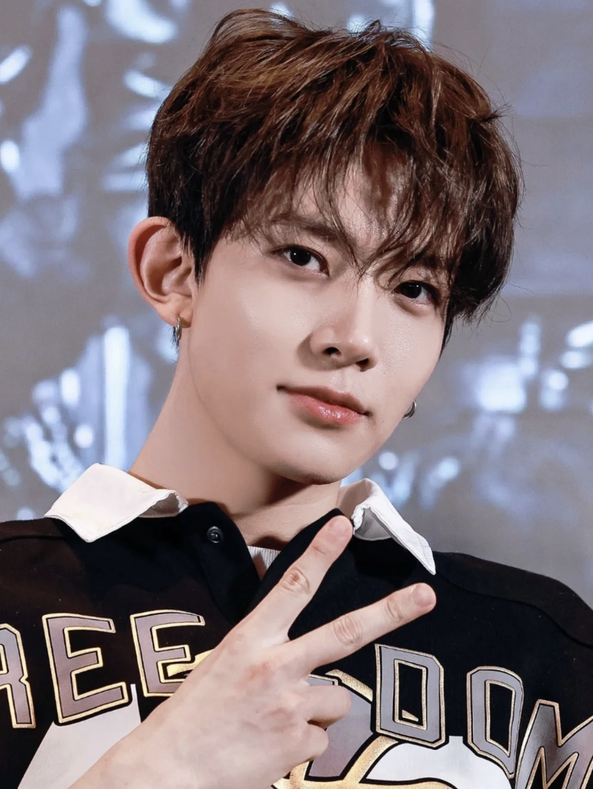 Recent activity shot of Heeseung