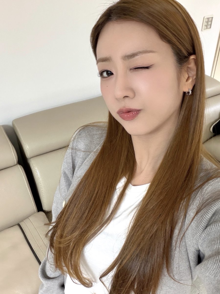 Apinkの最新写真