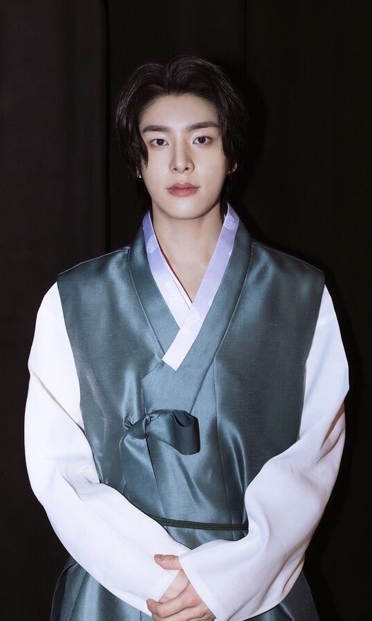 Fandom-recommended wallpaper image of Jake (ENHYPEN)