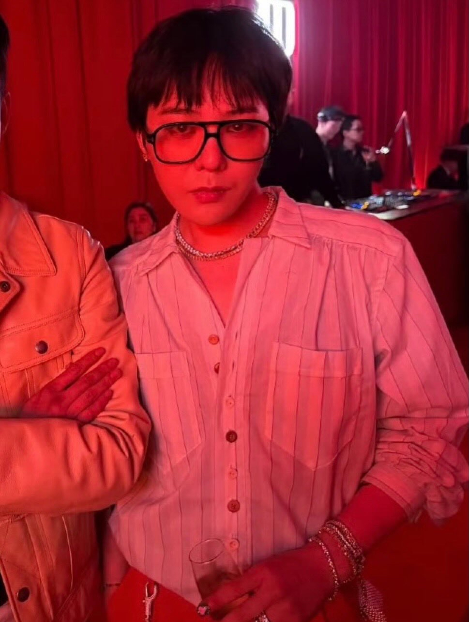 A moment captured by G-DRAGON (BIGBANG)'s fan