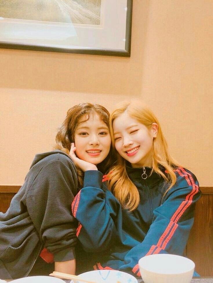 Potret di balik layar Dahyun (TWICE)