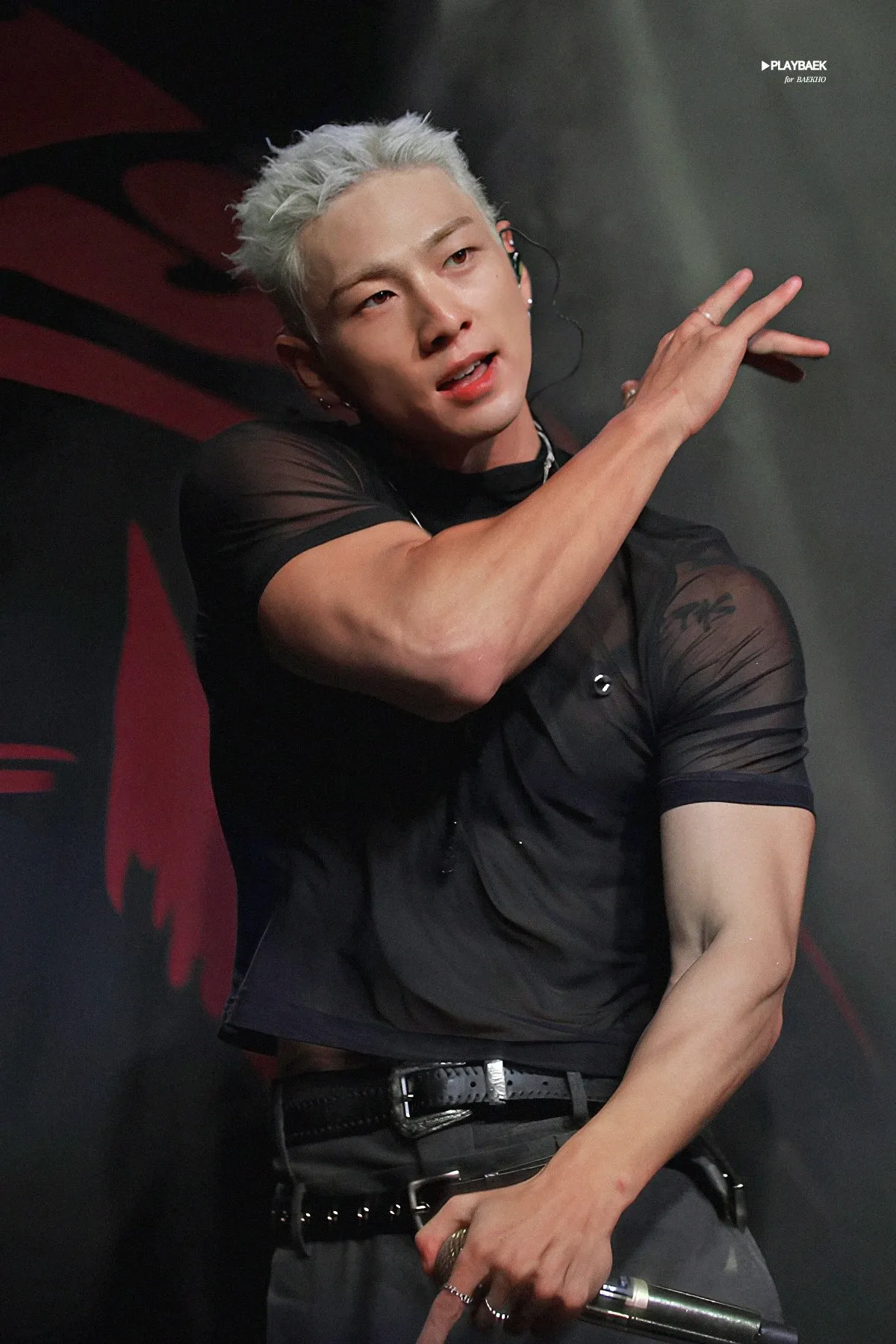 백호의 비하인드 컷