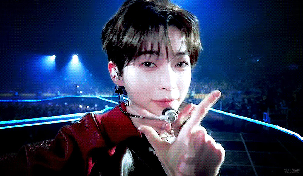 Latest photo of Sung Hanbin (ZEROBASEONE)