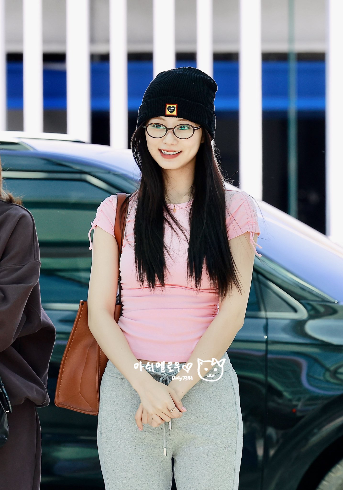 쯔위 (TWICE)의 비하인드 컷