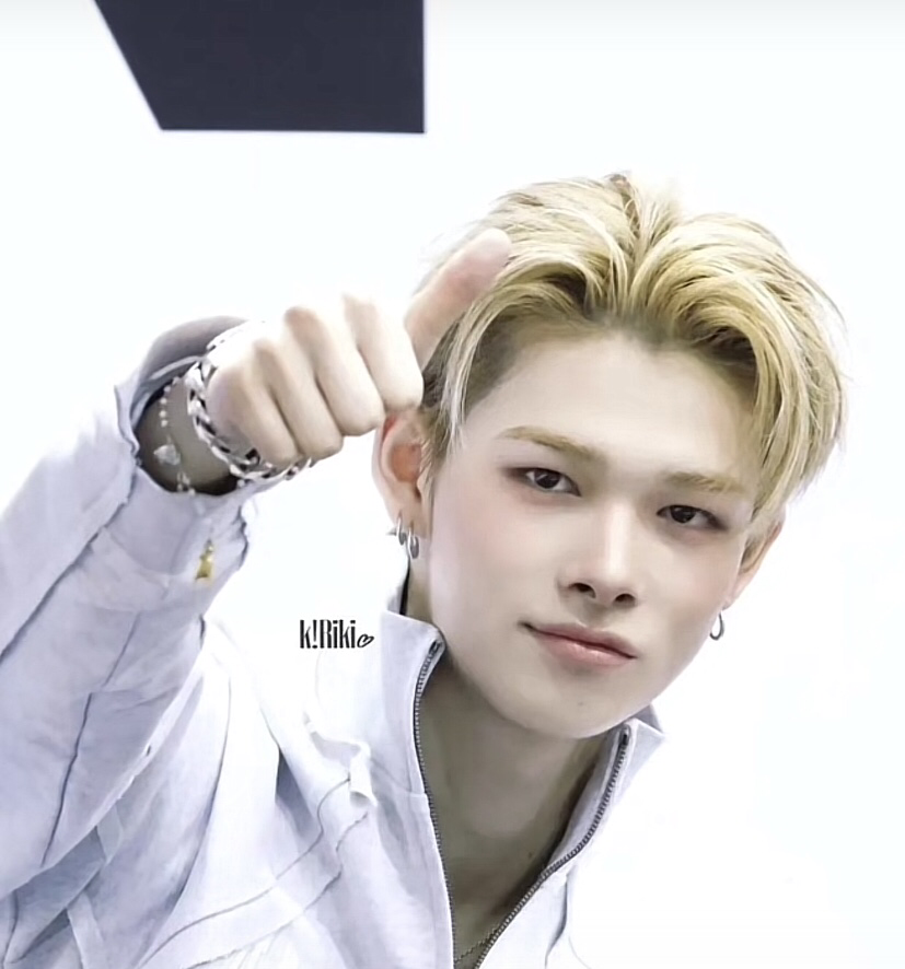 Latest photo of NI-KI (ENHYPEN)