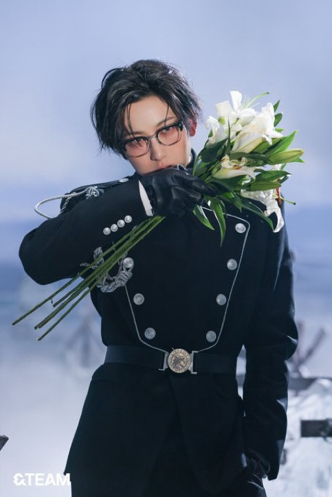 A moment captured by Fuma (&TEAM)'s fan