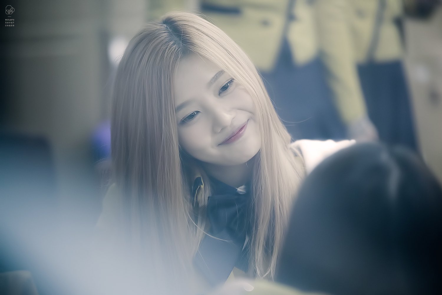 Behind-the-scenes cut of Joy (Red Velvet)