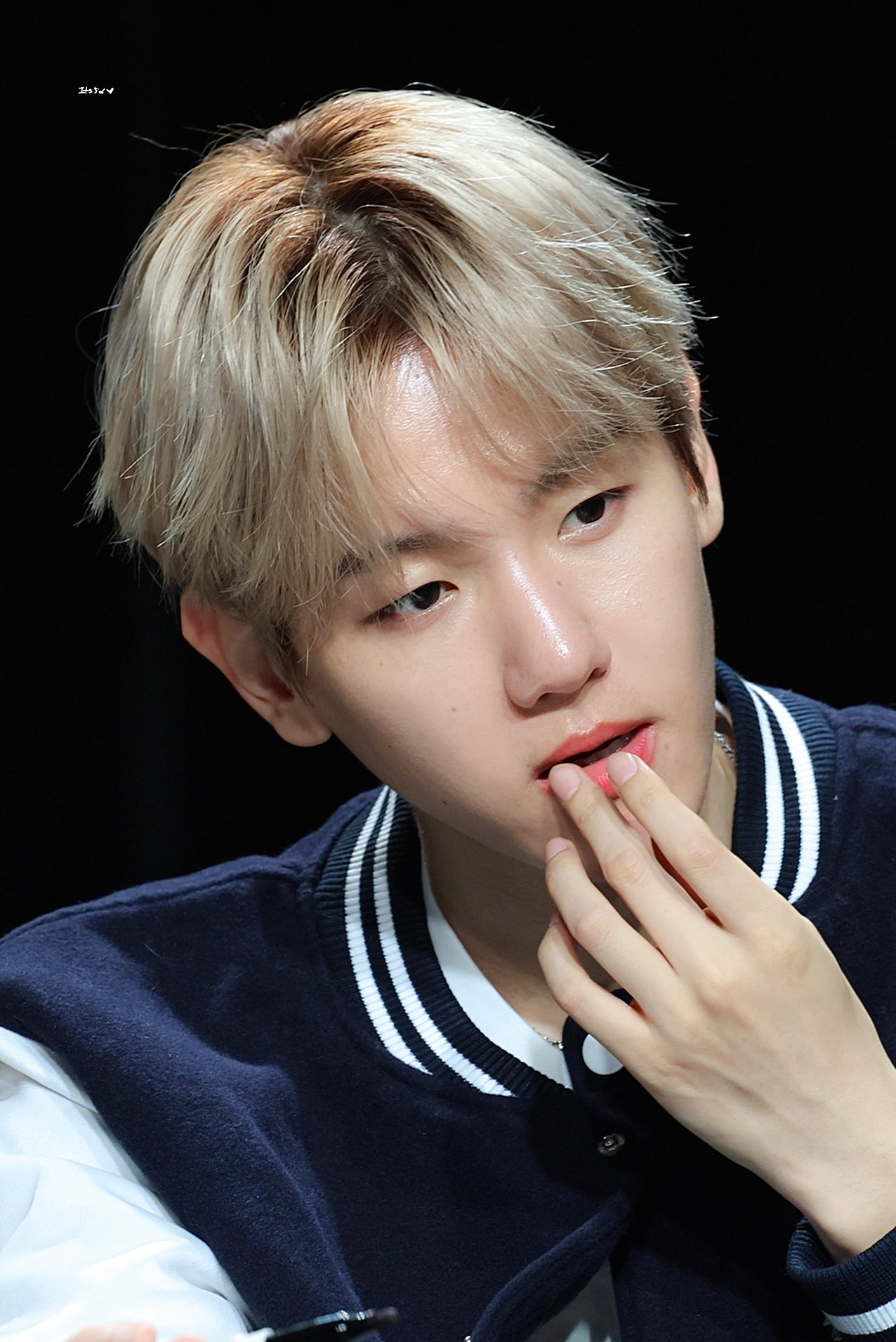 Foto terbaru Baekhyun (EXO)