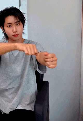Potret di balik layar Hyunjin (Stray Kids)