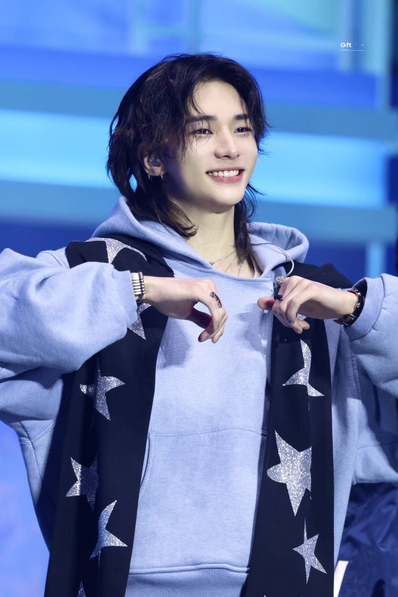 A moment captured by Hyunjin (Stray Kids)'s fan