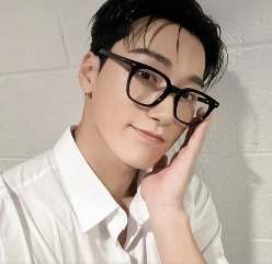 K-POP posts beloved by 산 (에이티즈) fans