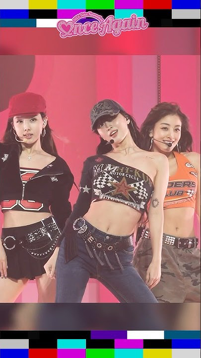 モモ (TWICE)の最新写真