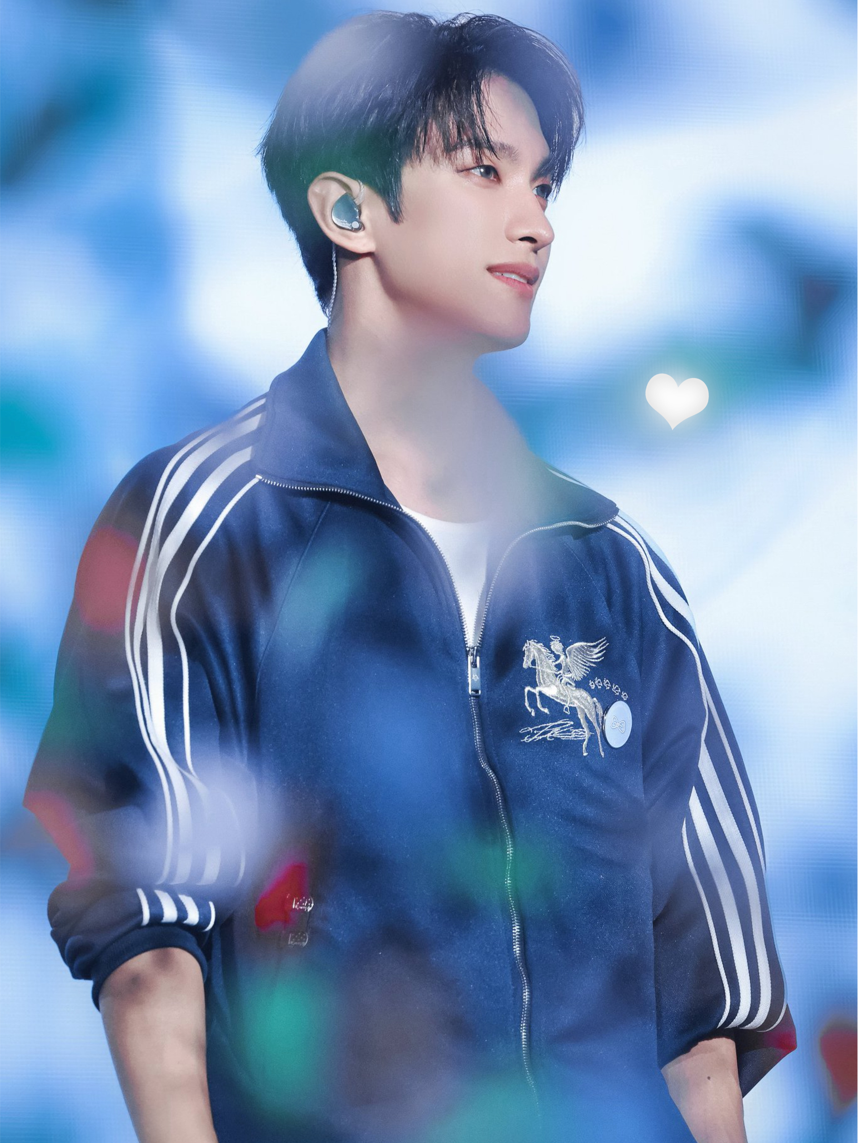 DK (SEVENTEEN)的最新照片