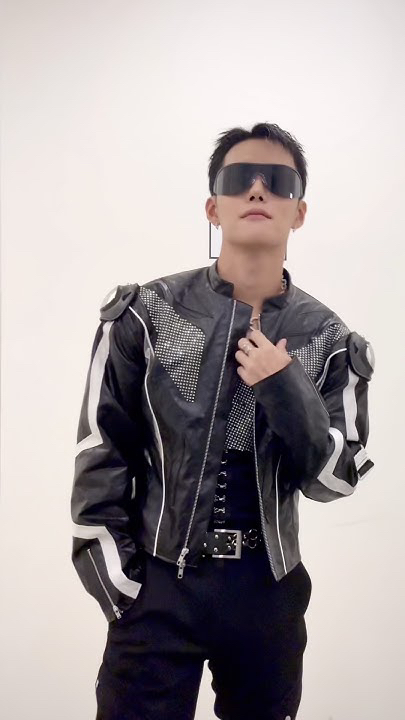 Latest photo of Seunghun (CIX)