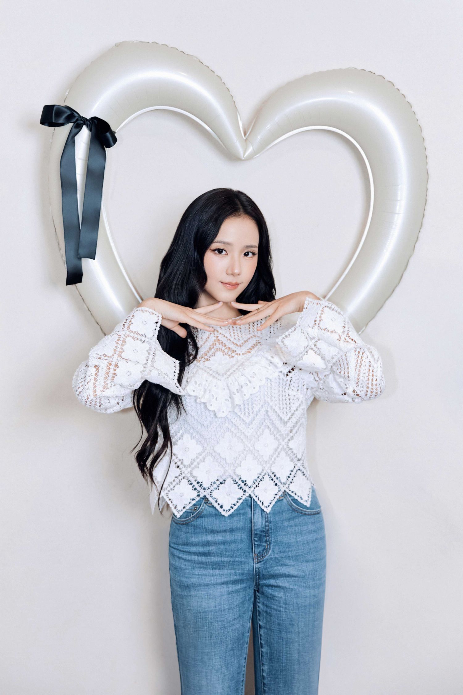 Feed komunitas K-pop terpanas hari ini