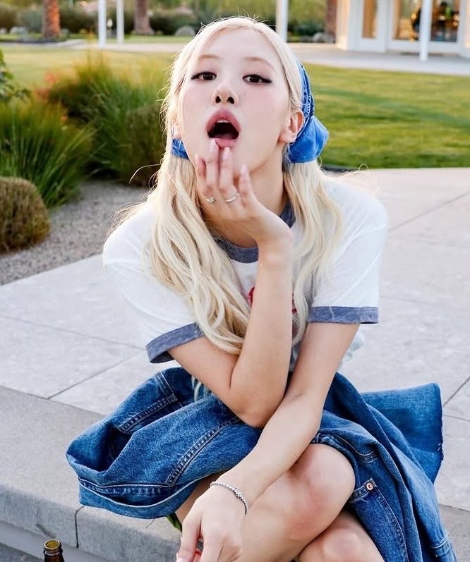 로제 (BLACKPINK)의 비하인드 컷