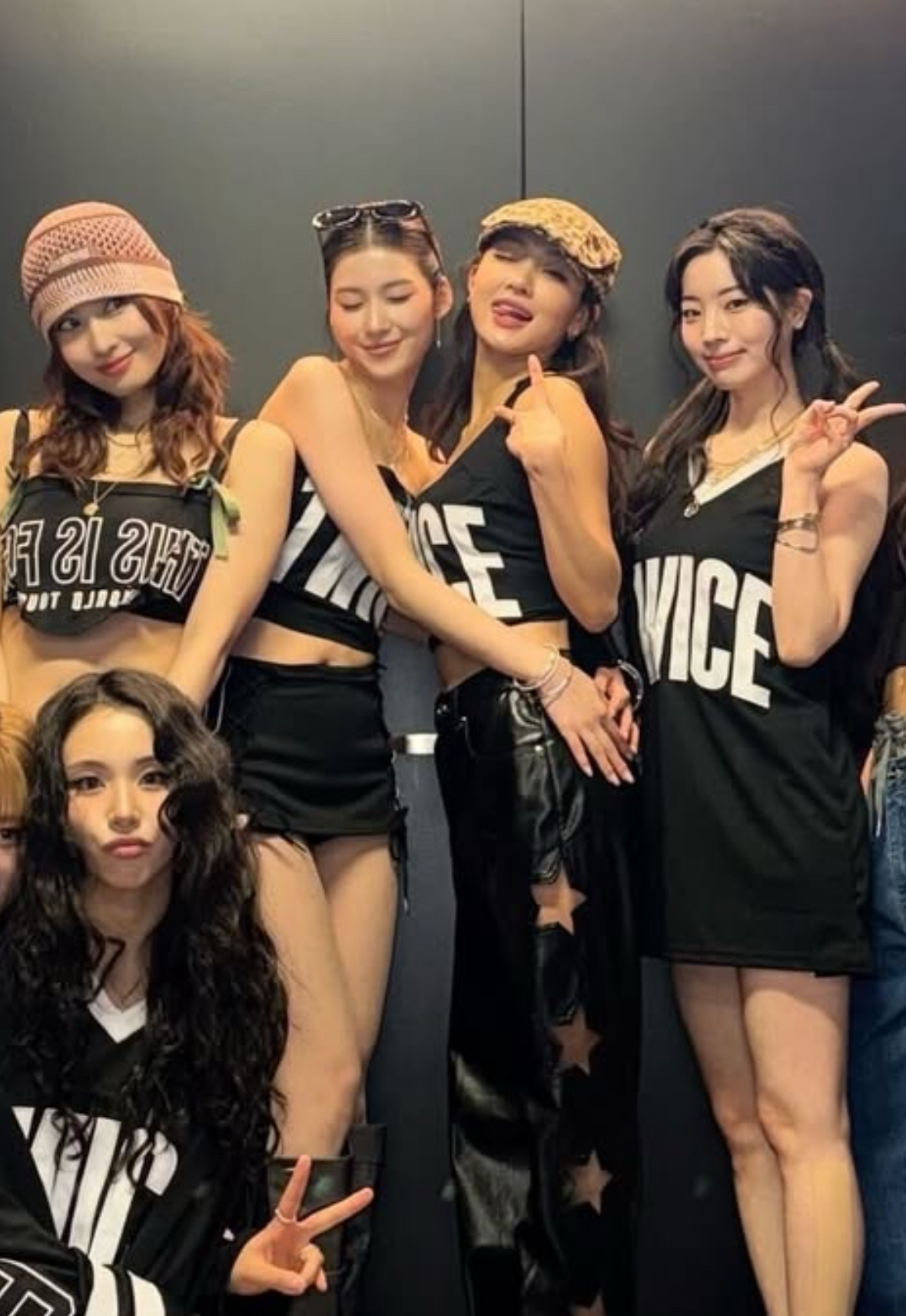 Behind-the-scenes cut of Jihyo (TWICE)