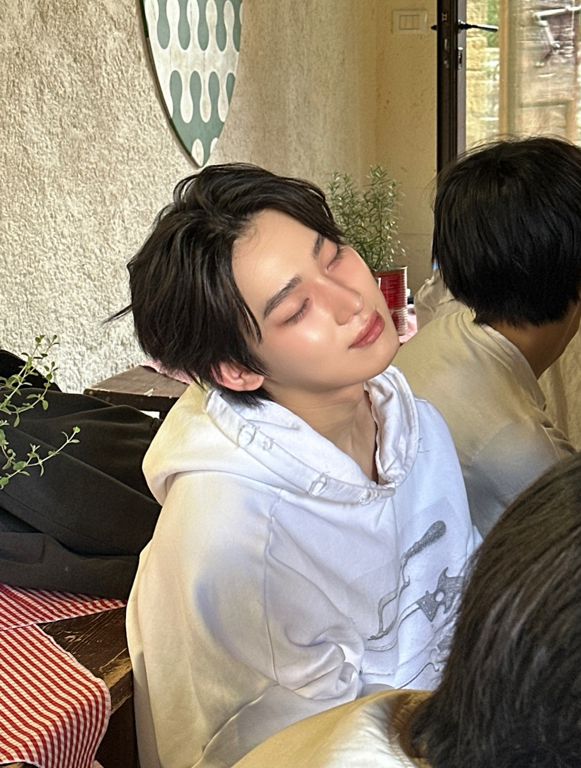 선우 (ENHYPEN)의 비하인드 컷