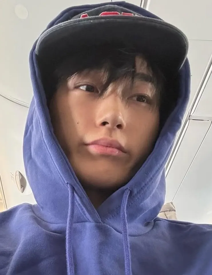 A moment captured by San (ATEEZ)'s fan