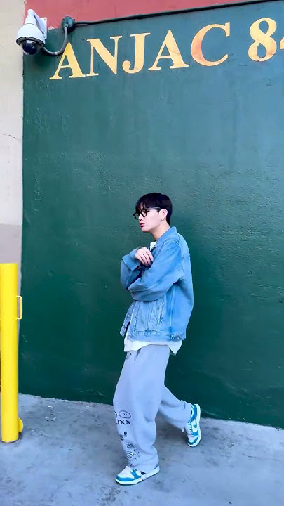 A moment captured by Seunghun (CIX)'s fan