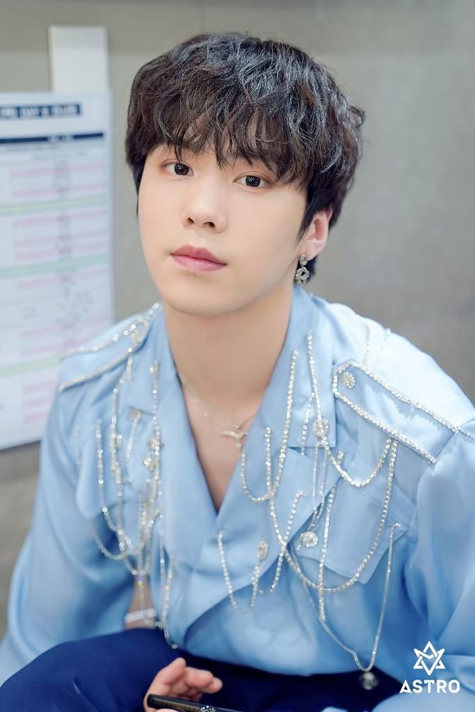 A moment captured by Rocky's fan