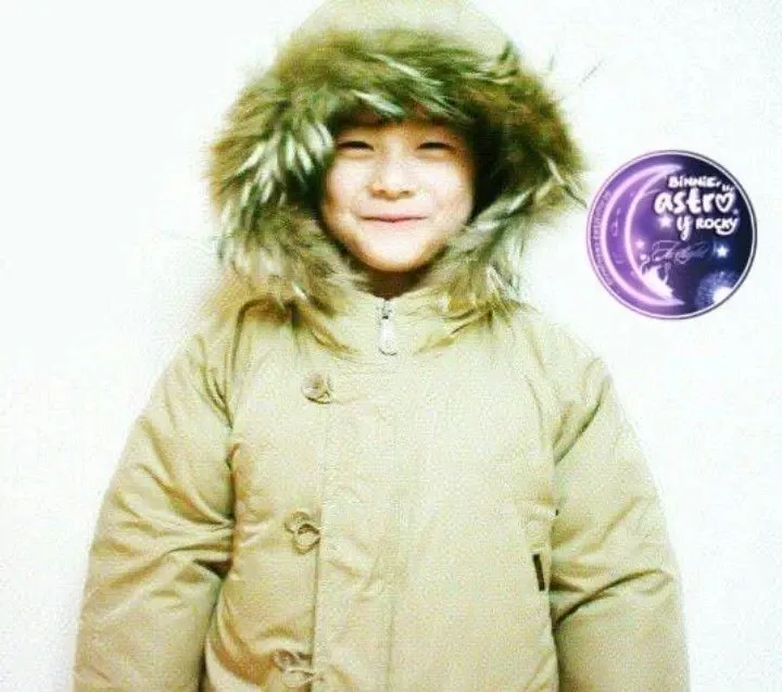 Behind-the-scenes cut of Moonbin (ASTRO)