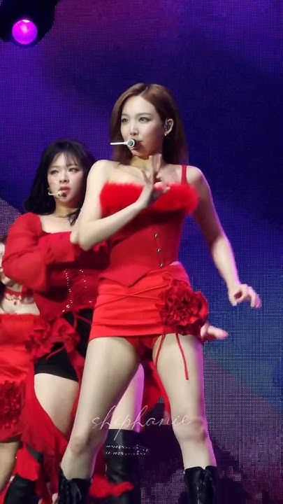 나연 (TWICE) 최근 활동샷