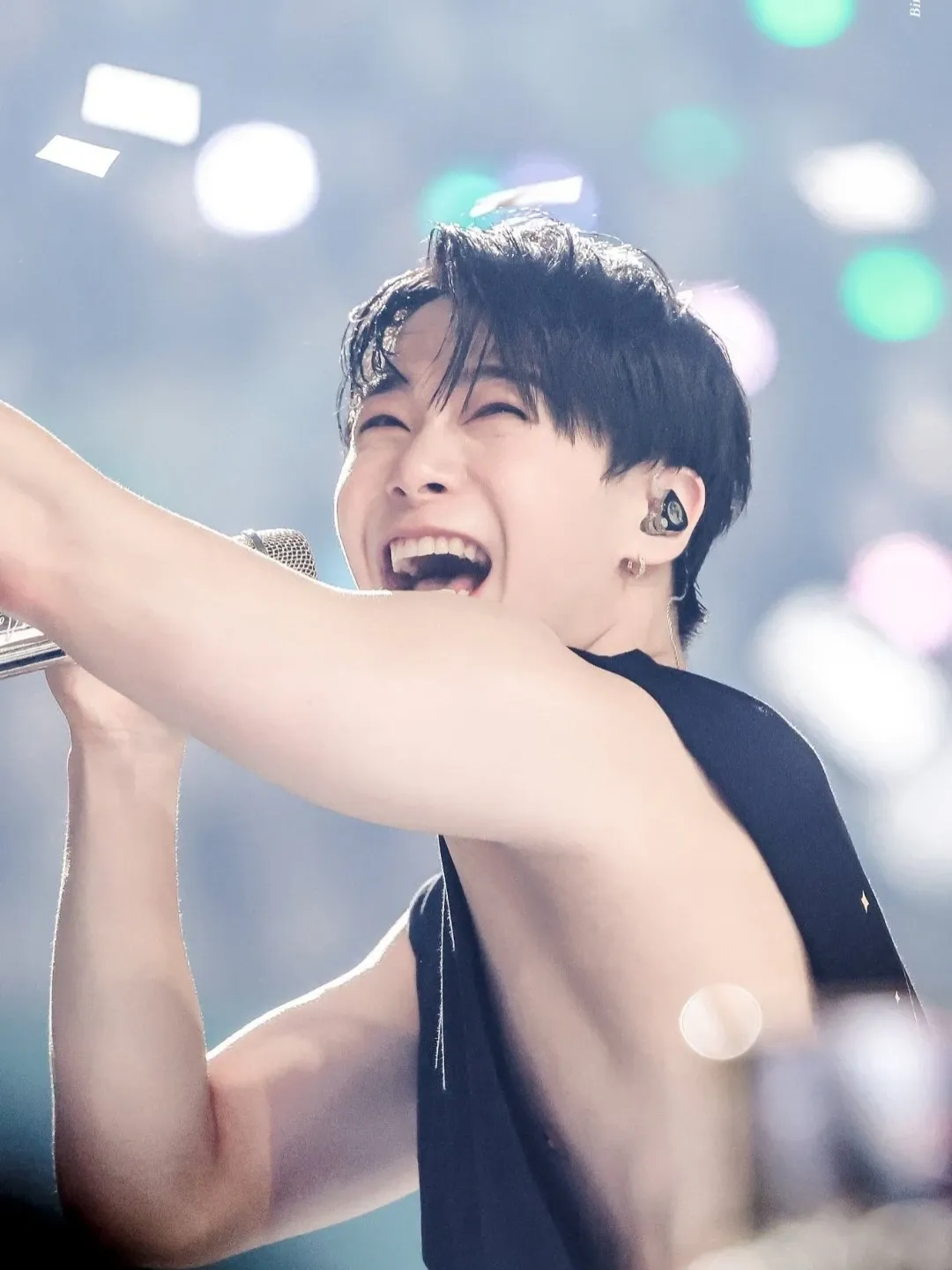 Latest photo of Moonbin (ASTRO)