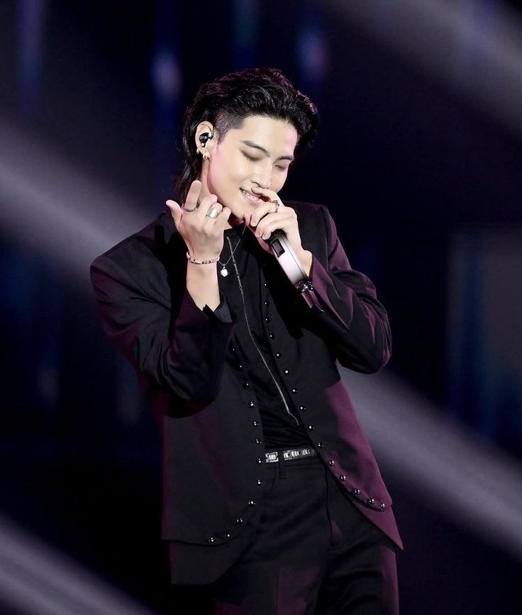 Momen yang diabadikan oleh penggemar JAY B (GOT7)
