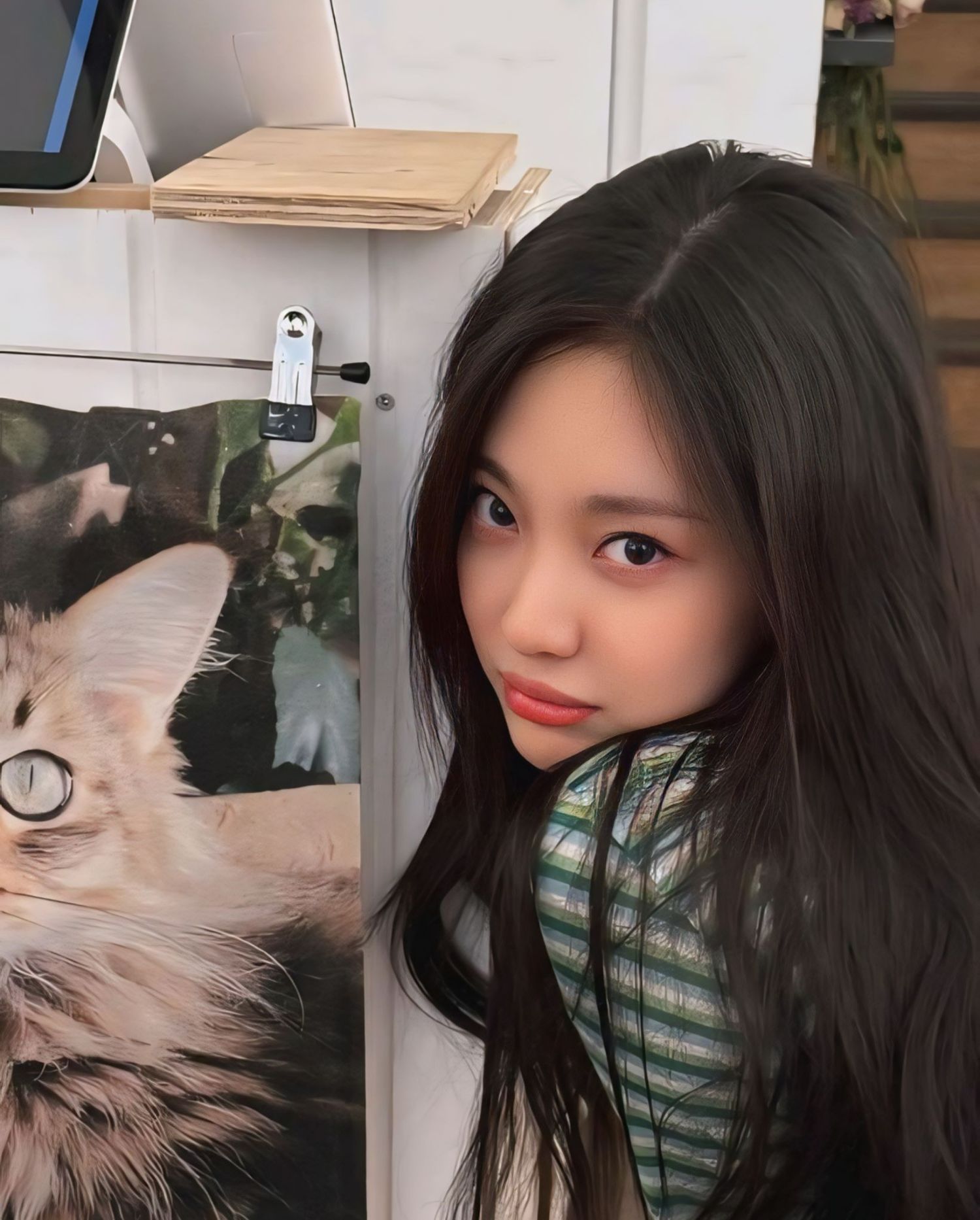 ニンニン (aespa)の最新写真