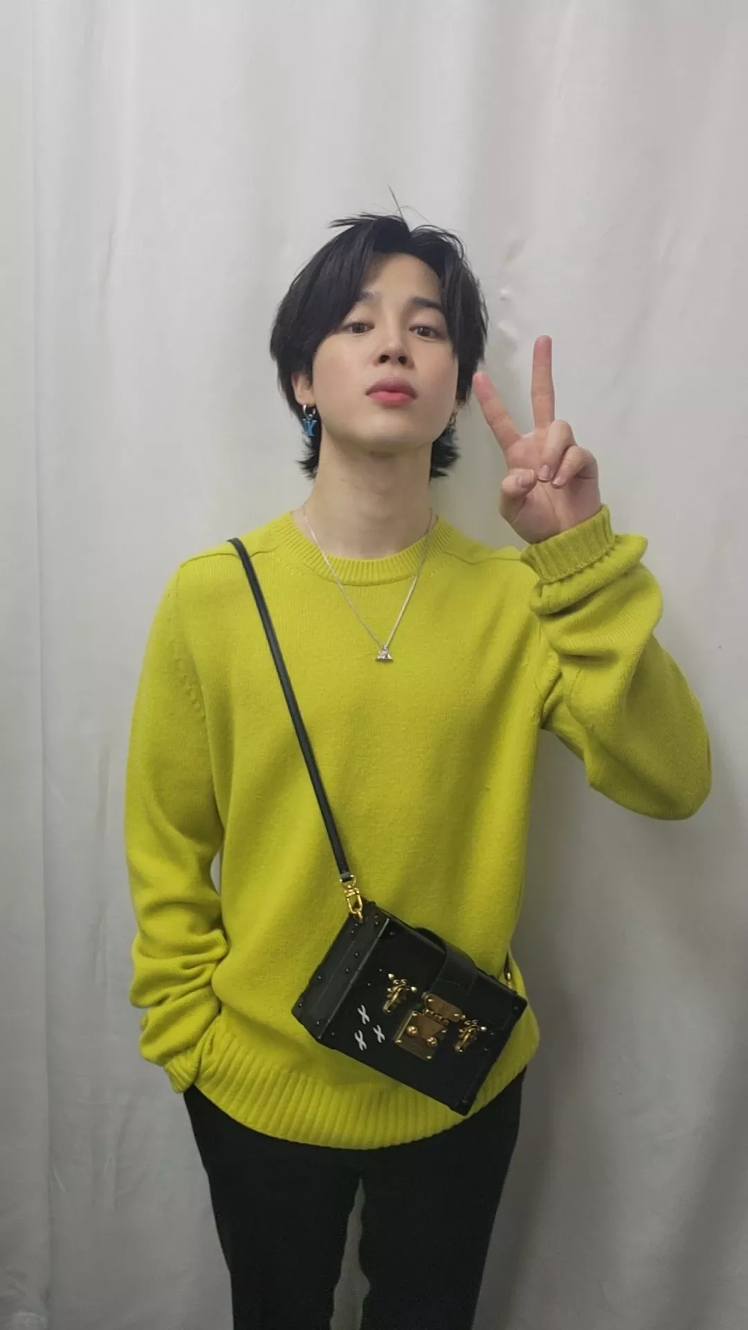 Fandom-recommended wallpaper image of Jimin (BTS)