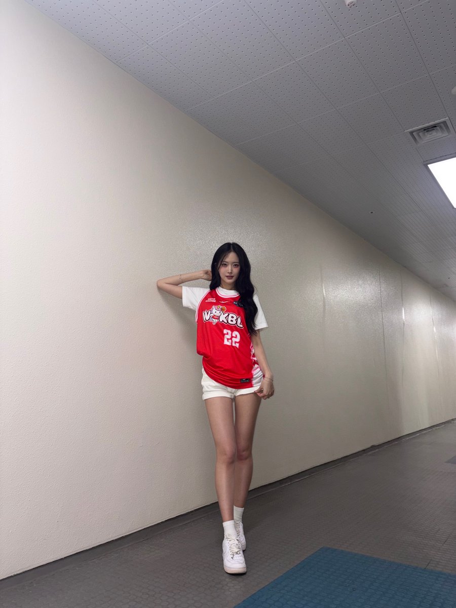 Latest photo of H1-KEY