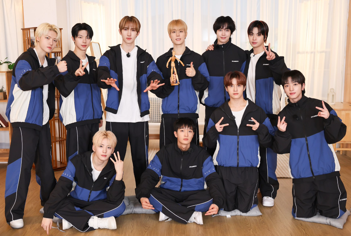 A moment captured by Xikers's fan