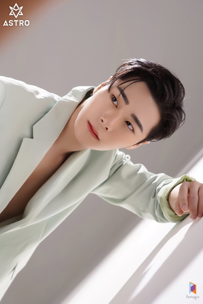 K-POP posts beloved by 자유게시판 fans