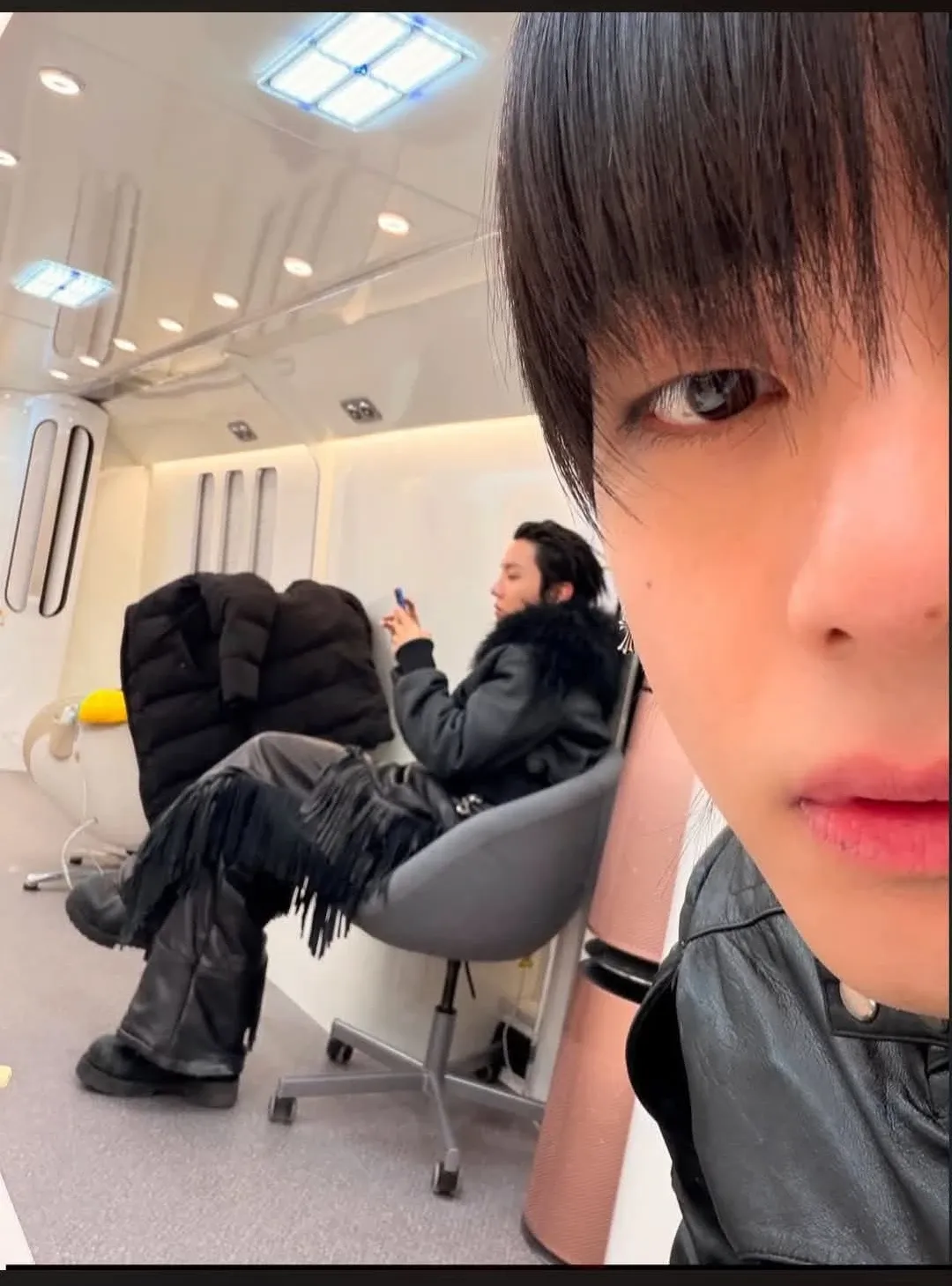 J-hope (防彈少年團)的幕後花絮