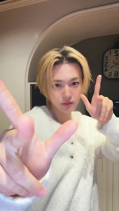 The most beloved wallpaper among Doyoung (TREASURE)'s fans